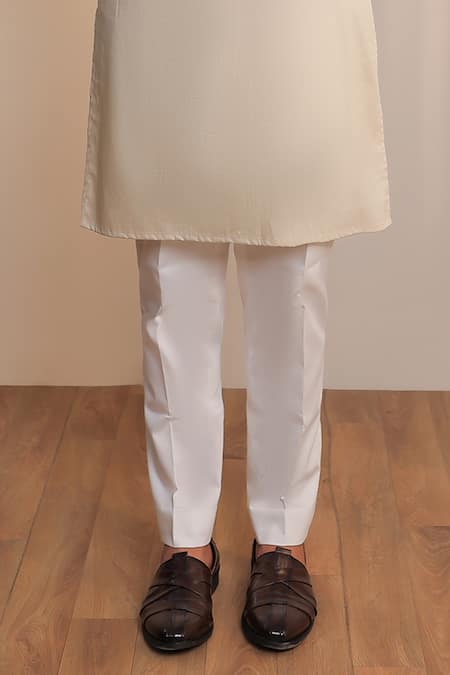 Kustomeyes_Beige Cotton Embroidery Sandstone Classic Kurta And Pant Set _Online_at_Aza_Fashions