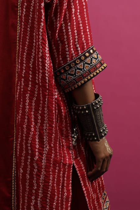 Pink City By Sarika_Red Silk Embroidery, Sequins Round Neck Lazy Stylefiesta Kaftan Skirt Set _Online_at_Aza_Fashions