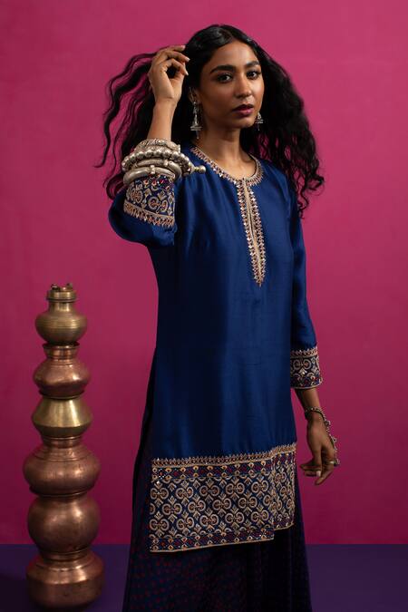 Buy Pink City By Sarika Blue Silk Mirrors, Embroidery Round Neck Love Kurta Pant Set Online at Aza Fashions Buy_Pink City By Sarika_Blue Silk Mirrors, Embroidery Round Neck Love Kurta Pant Set _Online_at_Aza_Fashions