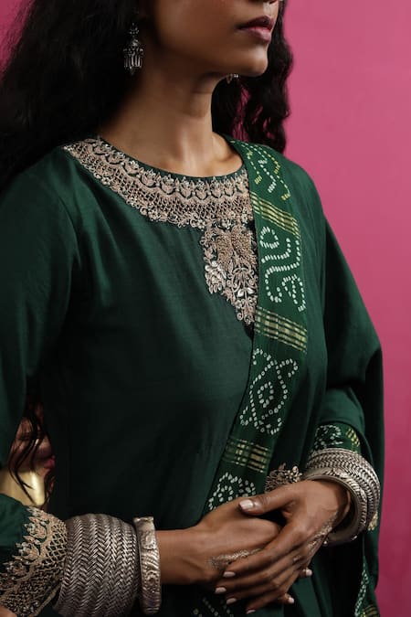 Buy_Pink City By Sarika_Green Cotton, Mohair Embroidery Round Neck Peacock Draped Kurta Set _Online_at_Aza_Fashions