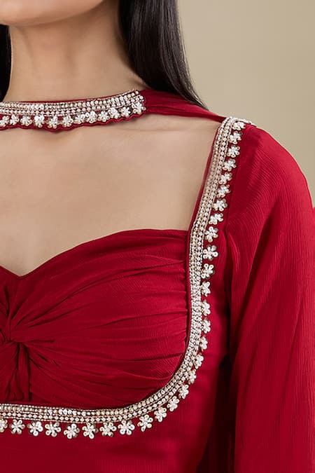 Samyukta Singhania_Red Chinon Embroidery Sweetheart Neck Moti Kurta Set _Online_at_Aza_Fashions
