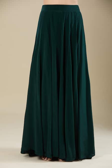 Samyukta Singhania_Green Crepe Embroidery Round Neck Heavy Cut Dana Kaftan And Flared Pant _Online_at_Aza_Fashions