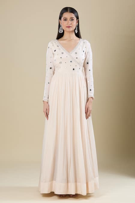 Samyukta Singhania Cream Chinon Mirrors V-neck Work Anarkali Set With Dupatta at Aza Fashions Samyukta Singhania_Cream Chinon Mirrors V-neck Work Anarkali Set With Dupatta _at_Aza_Fashions