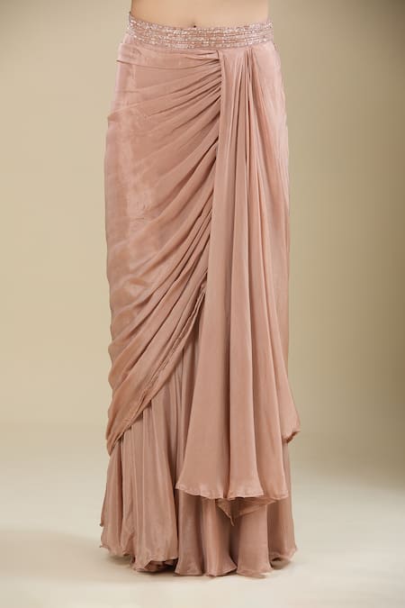 Samyukta Singhania_Brown Chinon Sequins Scoop Neck Cut Dana Embroidered Lehenga Set _Online_at_Aza_Fashions