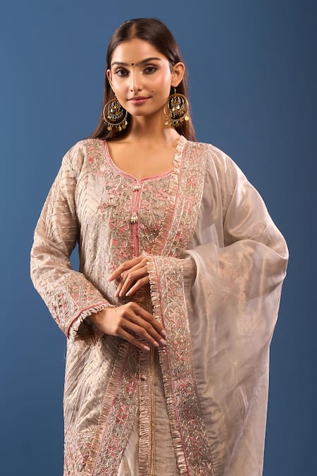 Samyukta Singhania_Gray Embroidery V-neck Grey Kurta Palazzo Set _at_Aza_Fashions