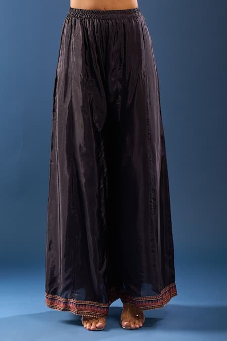 Samyukta Singhania_Black Embroidery Round Neck Kurta Palazzo Set _Online_at_Aza_Fashions