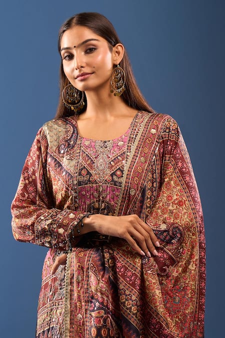 Samyukta Singhania_Black Embroidery Round Neck Kurta Palazzo Set _at_Aza_Fashions