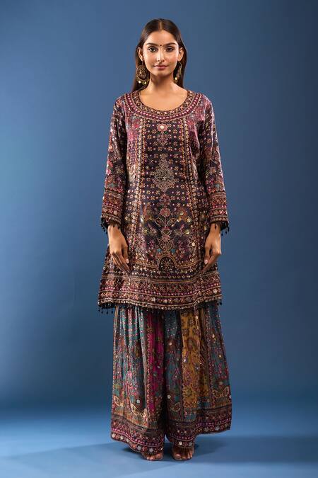 Samyukta Singhania_Black Embroidery Round Neck Kurta Gharara Set _Online_at_Aza_Fashions