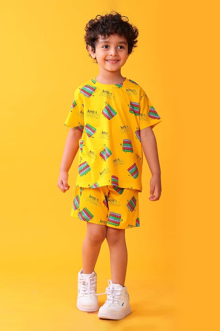 Anthrilo Yellow Designer T-shirt And Shorts Set