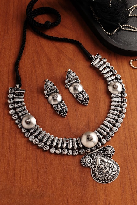 Mero Jewellery Silver Plated Tribal South Temple Necklace Set 