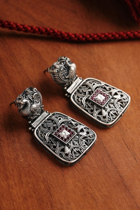 Mero Jewellery Pink Kundan Temple Choker Set 