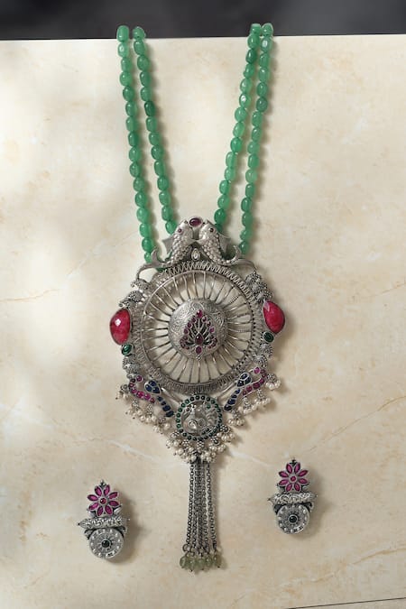 Mero Jewellery Silver Plated Pearls Tribal Temple Pendant Kempstone Necklace Set 