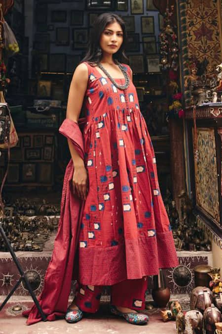 Buy_Gulabo Jaipur_Red Cambric, Cotton Square Neck Bhumi Anarkali Set _Online_at_Aza_Fashions