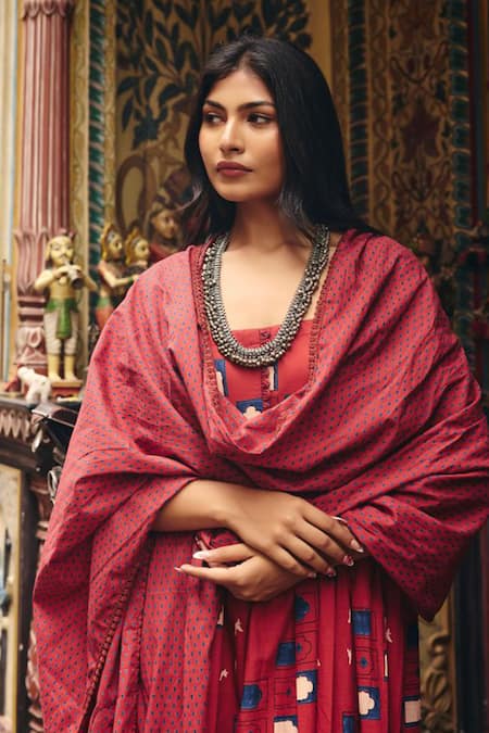 Buy_Gulabo Jaipur_Red Cambric, Cotton Square Neck Bhumi Anarkali Set 