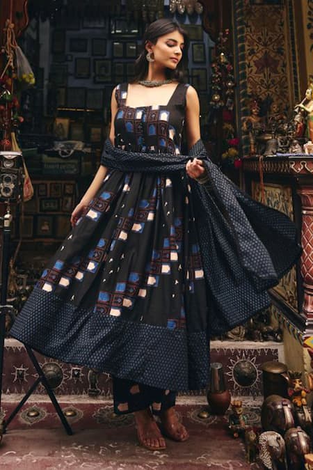 Gulabo Jaipur Bhumi Black Anarkali Set 