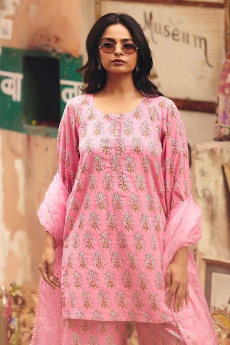 Gulabo Jaipur_Pink Cambric Embroidery Round Neck Fiza Straight Kurta Set _Online_at_Aza_Fashions