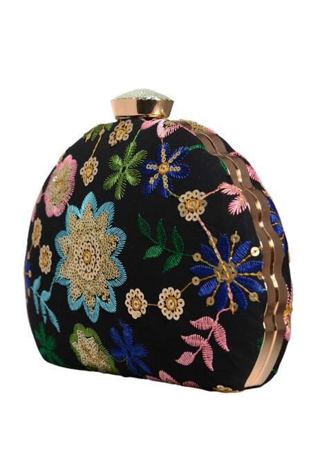 Shop_Nazaakat By Samara Singh_Black Embroidery, Sequins Clutch Purse _Online_at_Aza_Fashions