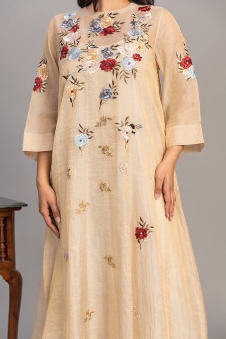Prama By Pratima Pandey_Gold Chanderi, Tissue Embroidery Round Neck Light Kurta _Online_at_Aza_Fashions