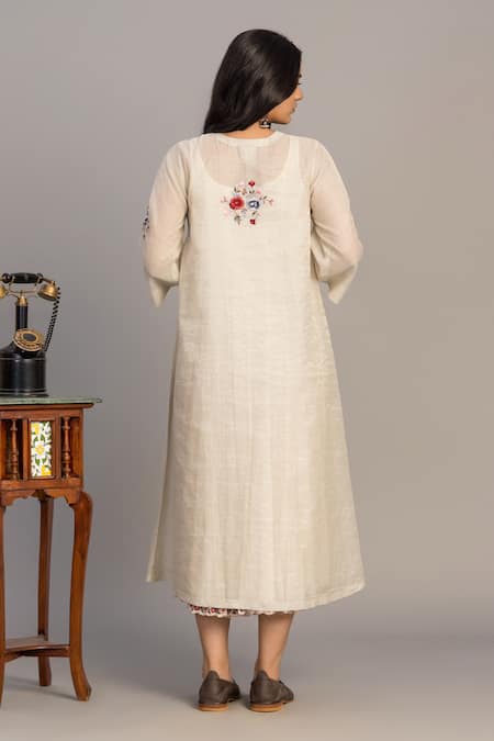 Prama By Pratima Pandey Embroidered Tissue Chanderi Kurta 