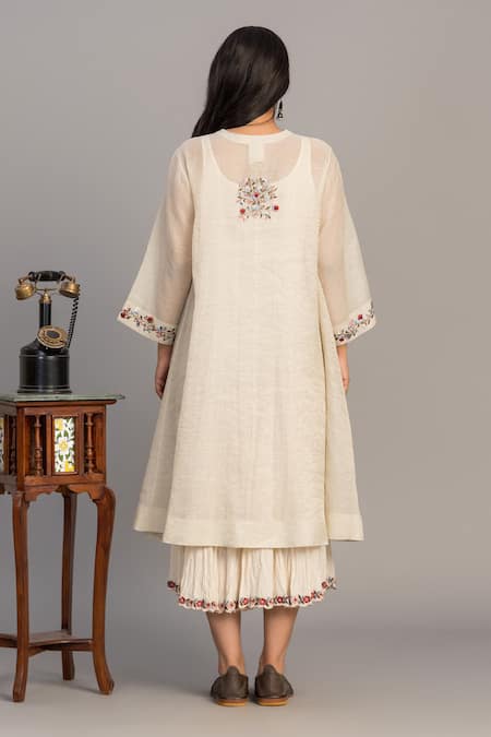 Prama By Pratima Pandey Embroidered Tissue Chanderi Kurta 