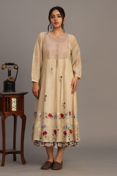 Prama By Pratima Pandey_Gold Chanderi, Tissue Embroidery Round Neck Light Tunic _Online_at_Aza_Fashions