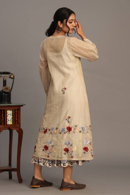 Buy_Prama By Pratima Pandey_Gold Chanderi, Tissue Embroidery Round Neck Light Tunic _Online_at_Aza_Fashions