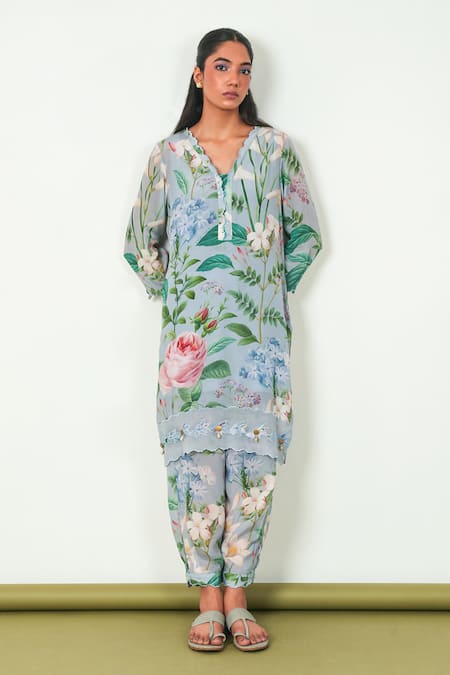 Buy_Sage Saga_Gray Crepe, Chiffon Embroidery Split V-neck Holly Floral Print Kurta Set _Online_at_Aza_Fashions