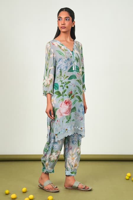 Sage Saga_Gray Crepe, Chiffon Embroidery Split V-neck Holly Floral Print Kurta Set _at_Aza_Fashions