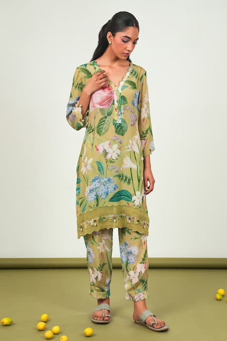 Shop_Sage Saga_Green Crepe, Chiffon Embroidery V-neck Zinnia Floral Print Kurta Set _Online_at_Aza_Fashions
