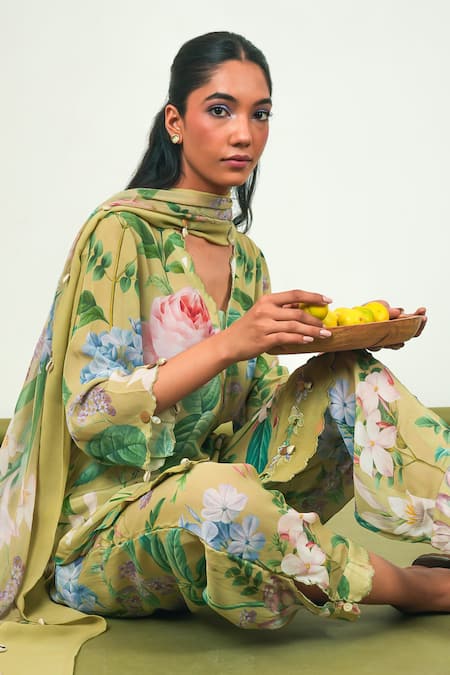 Buy_Sage Saga_Green Crepe, Chiffon Embroidery V-neck Zinnia Floral Print Kurta Set 