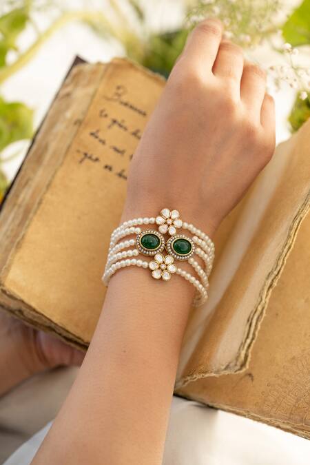 Buy_Do Taara_Green Pearls, Crystals Polki Bracelet _Online_at_Aza_Fashions