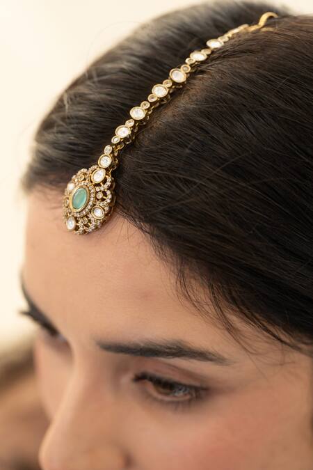 Buy Do Taara Green Mint Polki Maangtikka Online at Aza Fashions Buy_Do Taara_Green Mint Polki Maangtikka _Online_at_Aza_Fashions