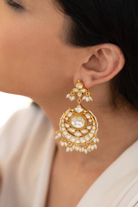 Buy Do Taara Gold Plated Pearls Kundan And Earrings Online at Aza Fashions Buy_Do Taara_Gold Plated Pearls Kundan And Earrings _Online_at_Aza_Fashions