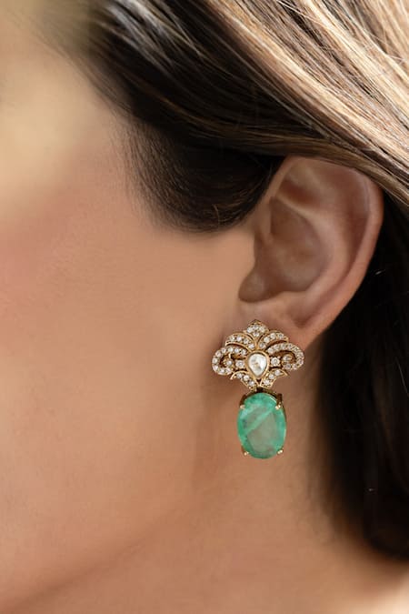 Do Taara Green Stones, Crystals Floral Polki Earrings Online at Aza Fashions Do Taara_Green Stones, Crystals Floral Polki Earrings _Online_at_Aza_Fashions