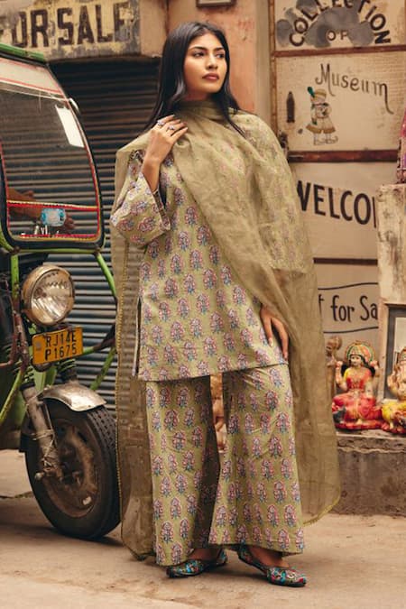Gulabo Jaipur Green Cambric, Cotton Round Neck Fiza Pista Straight Kurta Set