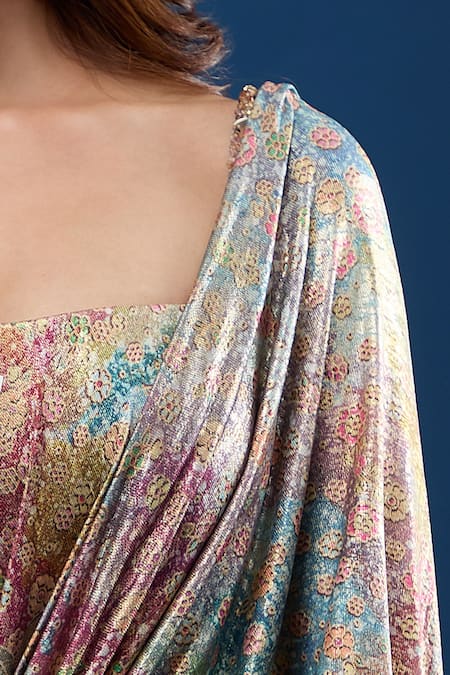 Tarun Tahiliani_Multi Color Sweetheart Neck Floral Pattern Concept Saree Set _at_Aza_Fashions