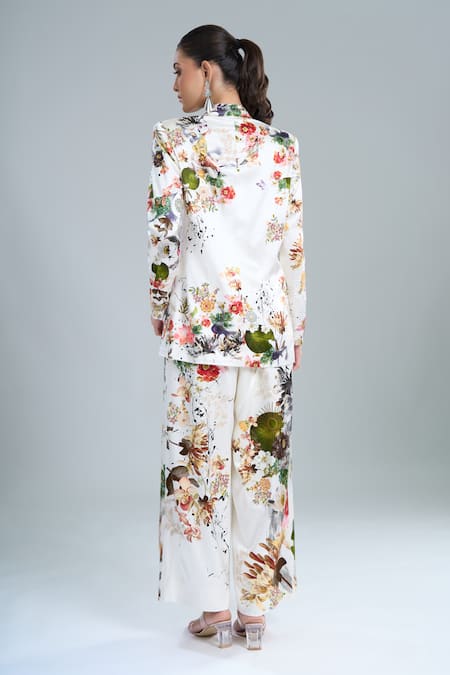 Anamika Khanna Ivory Floral Blazer & Pant Set 
