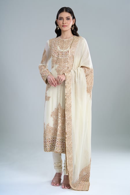 Anamika Khanna_Ivory Embroidery Round Neck Straight Kurta Set _at_Aza_Fashions