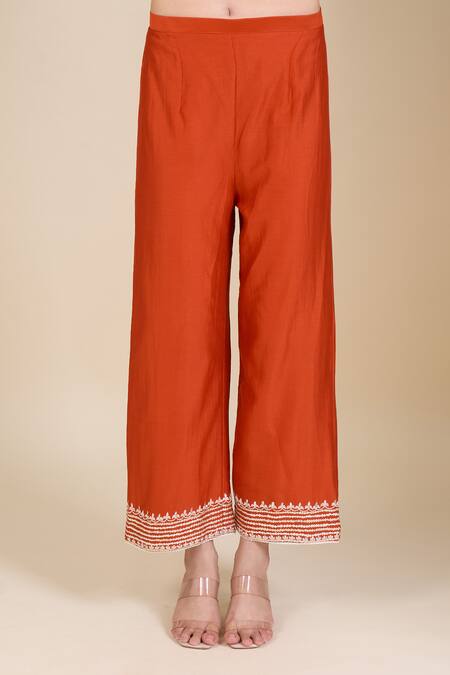 Sheetal Batra_Orange Embroidery Round Neck Burnt Kurta Set_Online_at_Aza_Fashions