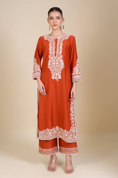 Sheetal Batra_Orange Embroidery Round Neck Burnt Kurta Set_at_Aza_Fashions