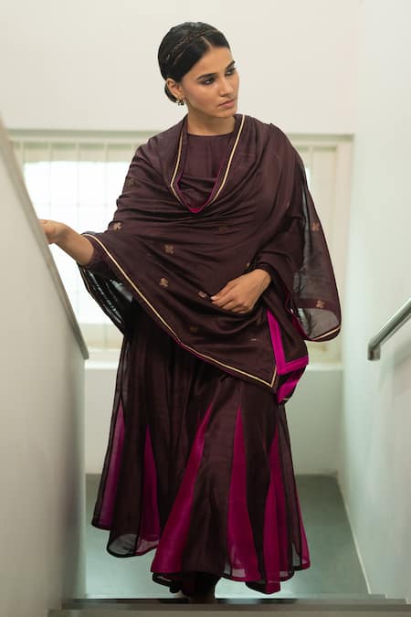 Buy_KAJAL AGRAWAL_Magenta Chanderi Silk Round Neck Heer Handwoven Anarkali Set _Online_at_Aza_Fashions