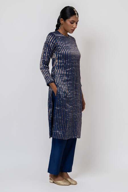 KAJAL AGRAWAL_Blue Chanderi Silk, Organza Embroidery Starry Supper Stripe Pattern Kurta Set _at_Aza_Fashions