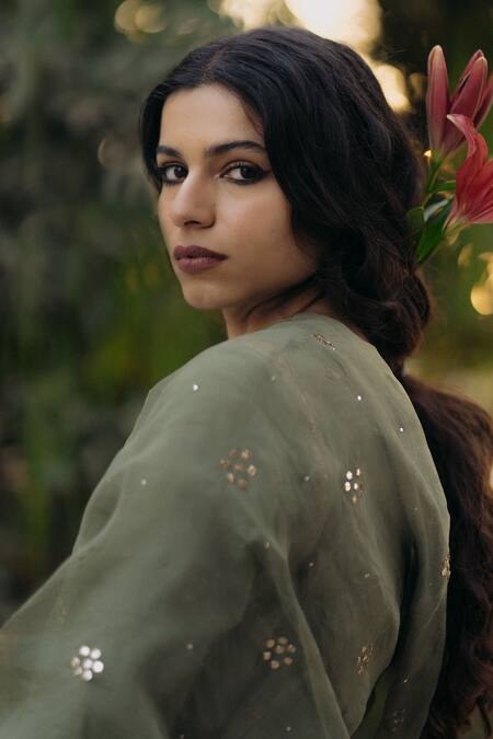 KAJAL AGRAWAL_Green Chanderi Silk, Chanderi, Organza Embroidery Floating Heart Anarkali Set _Online_at_Aza_Fashions