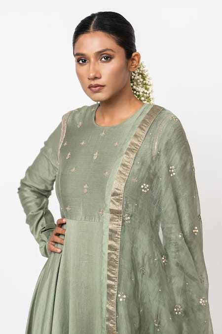 KAJAL AGRAWAL_Green Chanderi Silk, Chanderi, Organza Embroidery Floating Heart Anarkali Set _at_Aza_Fashions