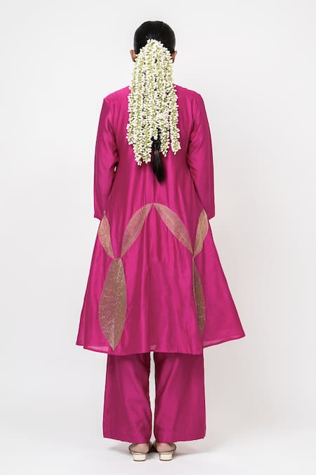KAJAL AGRAWAL Duckweed Handwoven Kurta Set 