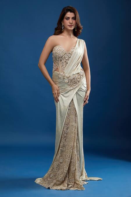 Buy_Tarun Tahiliani_Ivory Sequins, Beads, Embroidery Sweetheart Neck Concept Saree Set_Online_at_Aza_Fashions