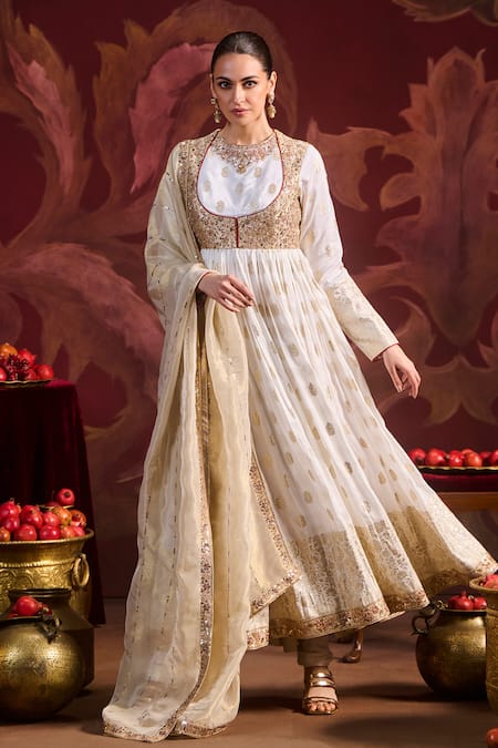 Lashkaraa_Off White Viscose, Brocade, Organza Sequins, Beads, Embroidered Anarkali Set_at_Aza_Fashions