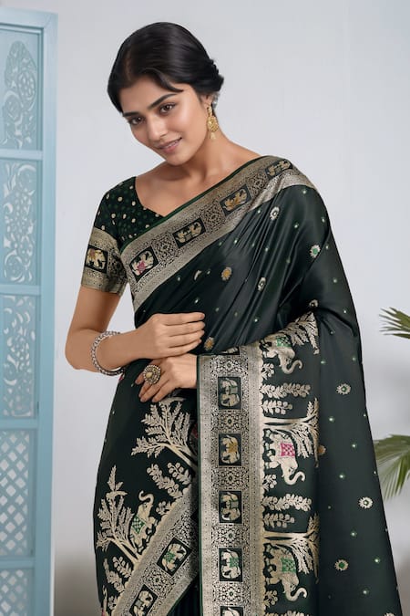 Buy Samyukta Singhania Green Embroidery, Zari V-neck Dark Woven Banarasi Saree With Blouse Buy_Samyukta Singhania_Green Embroidery, Zari V-neck Dark Woven Banarasi Saree With Blouse