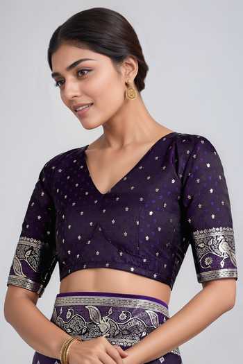 Buy_Khwaab By Sanjana Lakhani_Purple Embroidery, Zari V-neck Woven Banarasi Saree With Blouse 