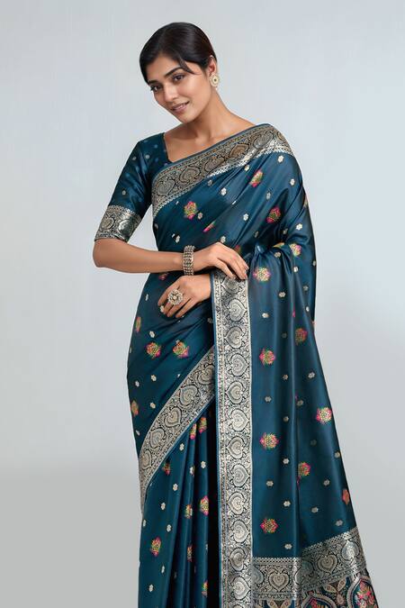 Samyukta Singhania_Teal Zari Scoop Neck Dark Blue Woven Banarasi Saree With Blouse _Online_at_Aza_Fashions